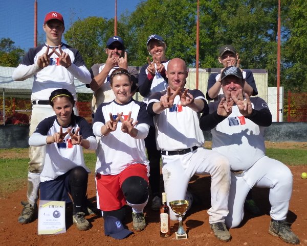 Waynes na Zavíráku 2013