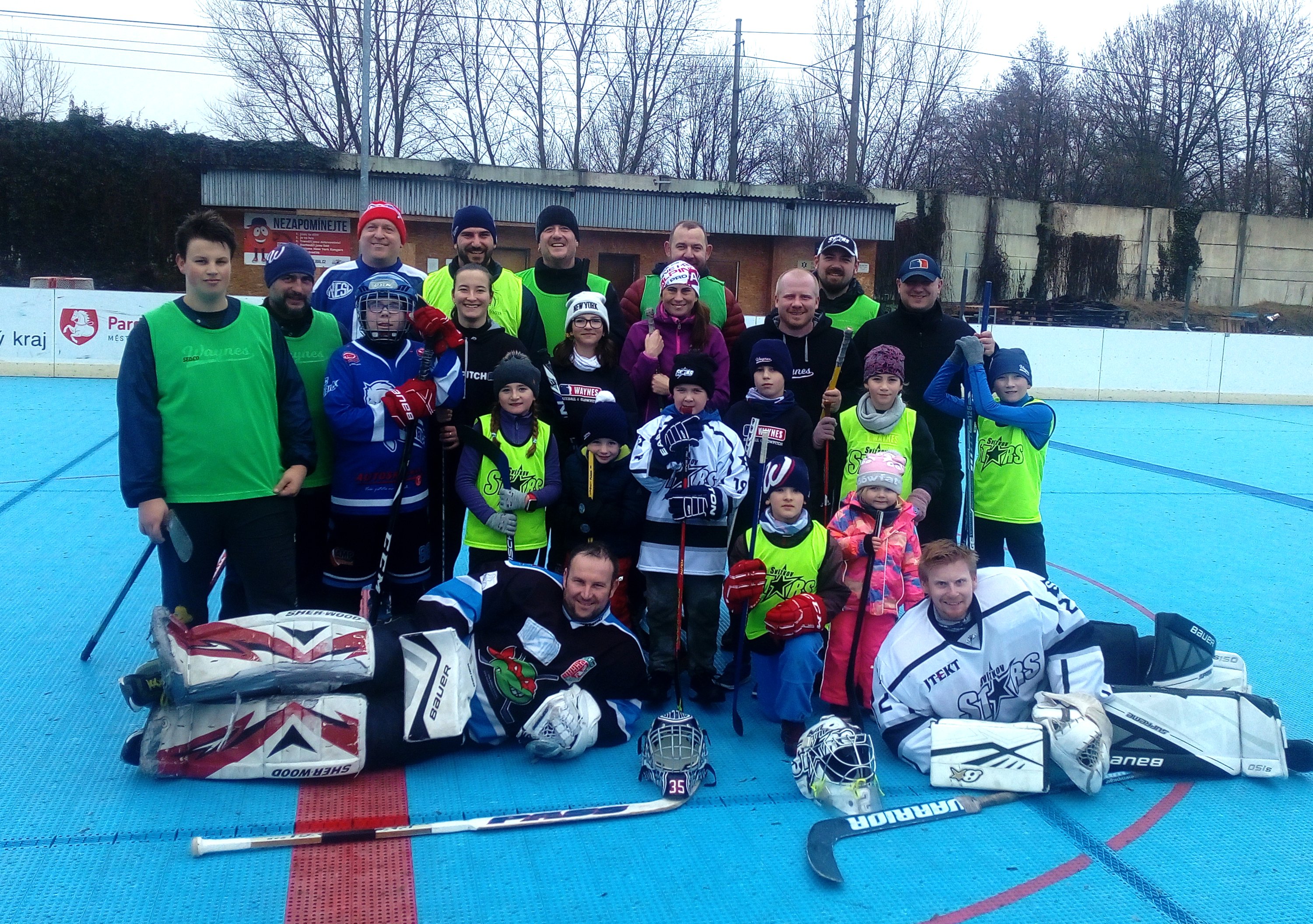 Waynes na hokejbalu | 29.12.2021 | hřiště Svítkov Stars