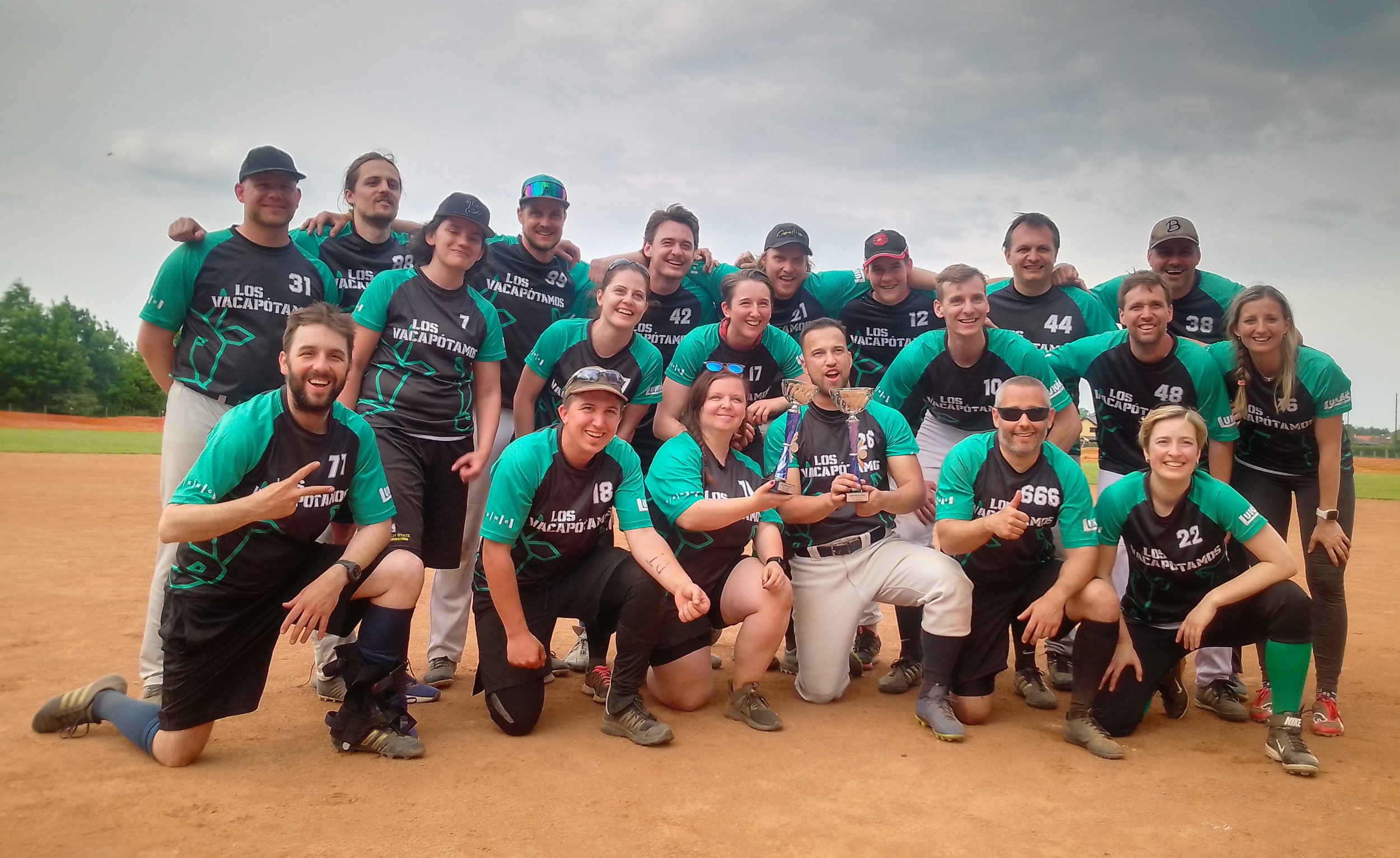 Koněpůlky 2023 | Los Vacapótamos