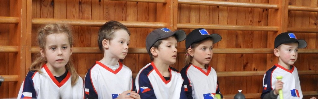 Kostelecké lvíče U8 2019 | Eva, Vojta, Denda, Terka, Matěj | fototo Kačka
