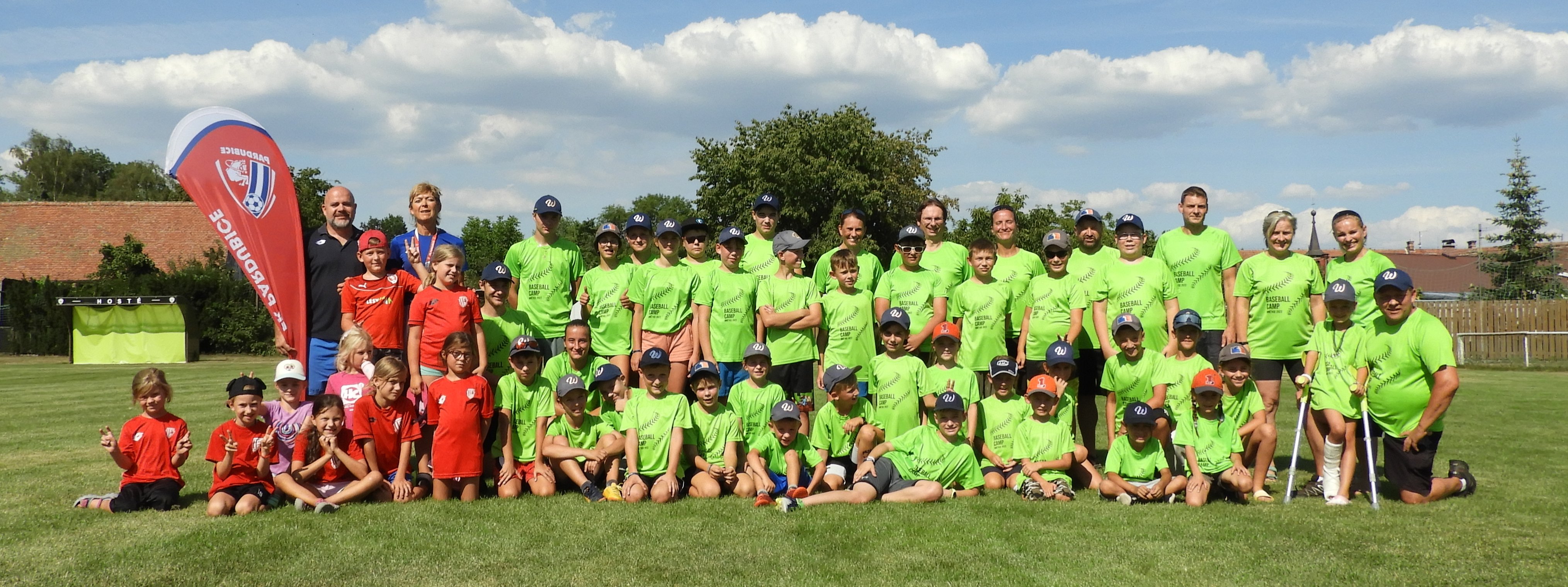 Mnětice 2022: Waynes Pardubice & FK Pardubice