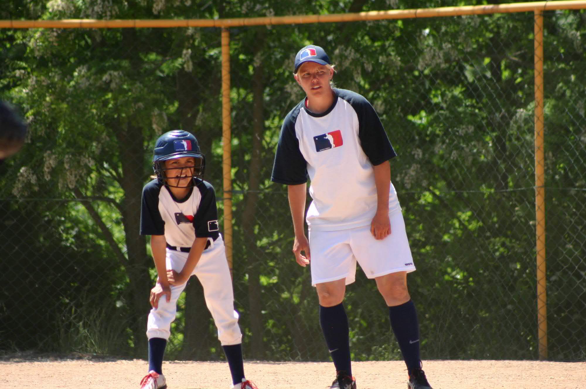 Na první metě prohodíš pár slov s trenérem...