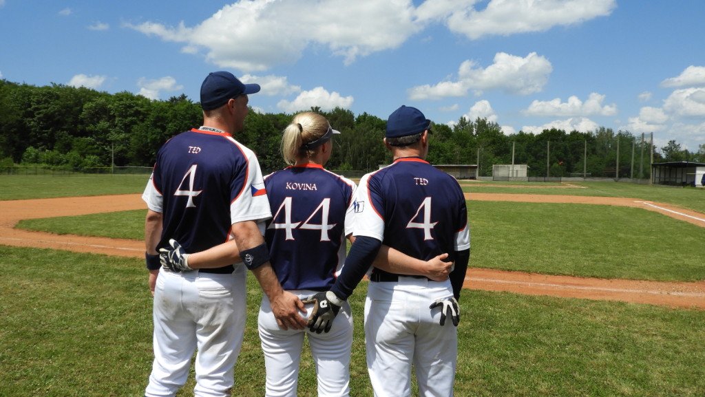 Otvírák 2020 | Ted, Kovina a Matěj | fototo Waynes