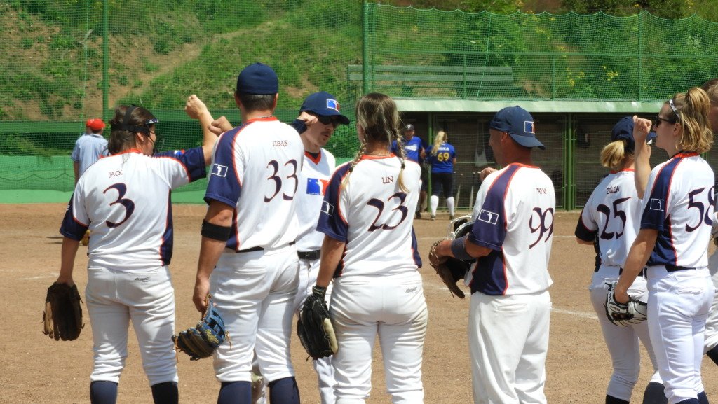 Rýbrcoul 2020 | Waynes vs. Oldstars Trnava | foto Waynes