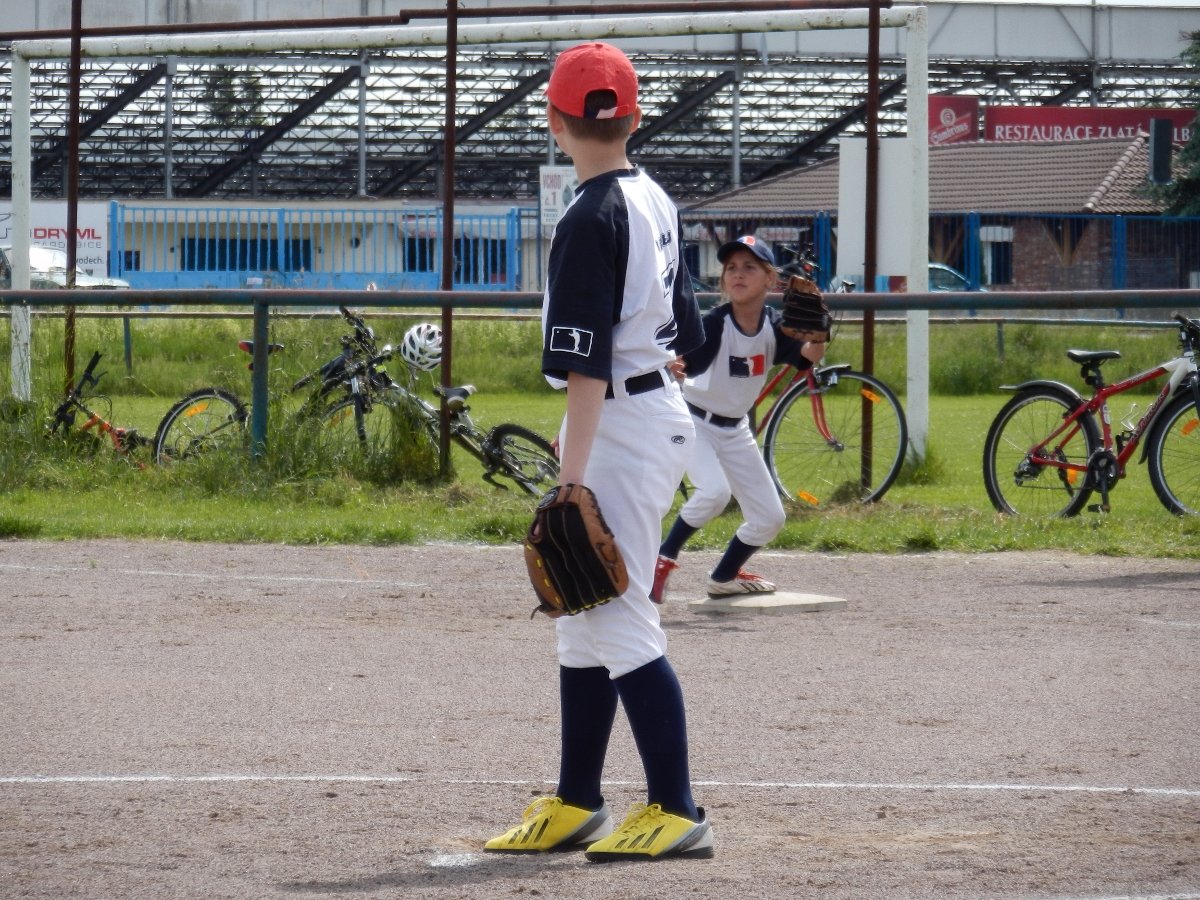 Waynes - Meteors | Zůza