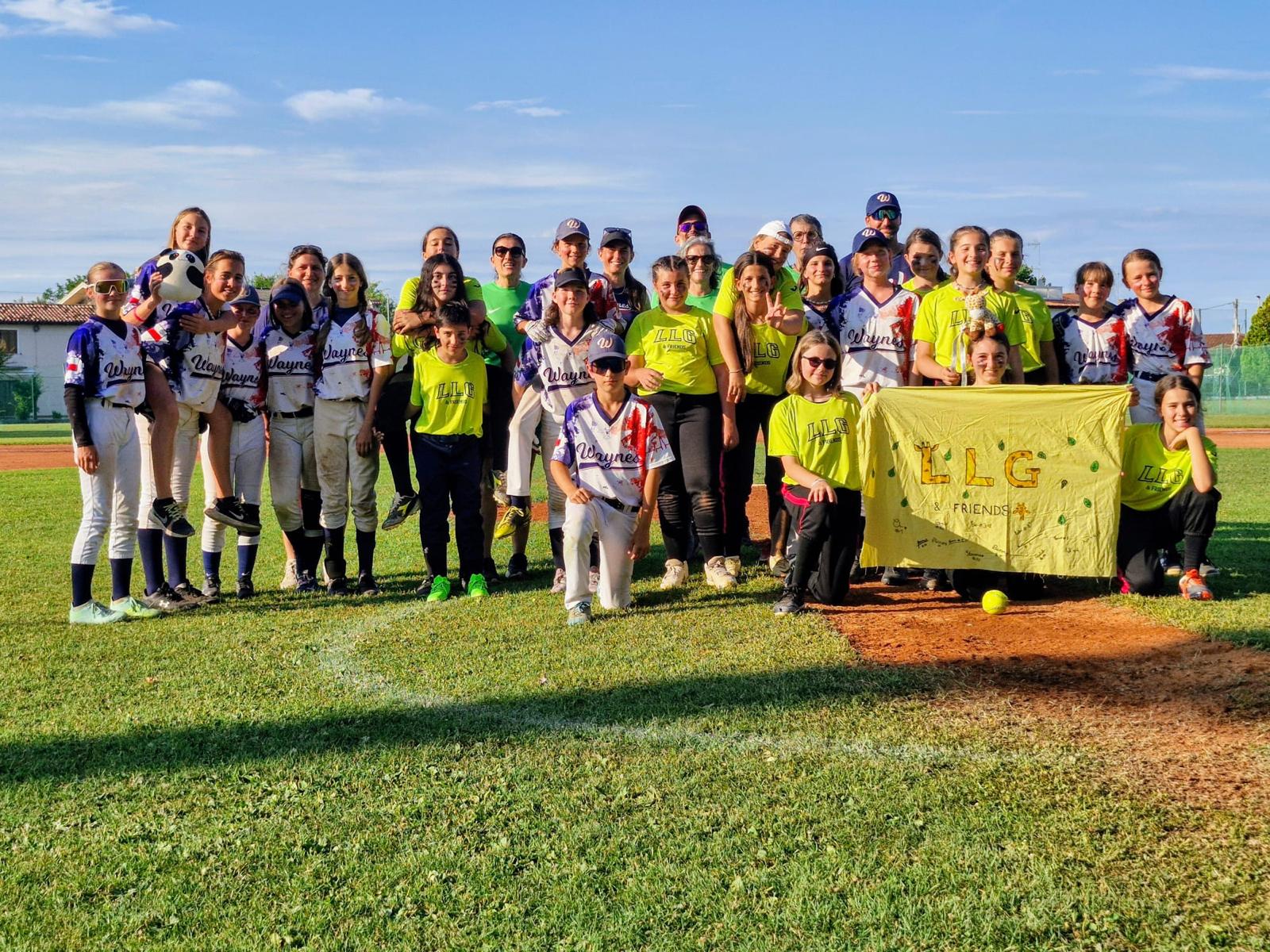 Žákyně v Itálii 2025 | Waynes & LLG Vincenza